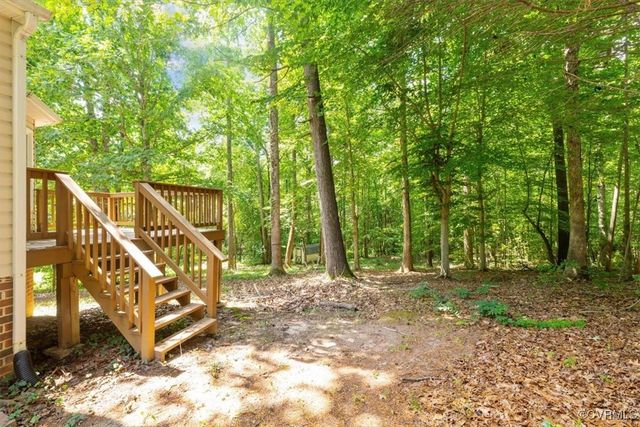 3019 Ramsey Dr, Chester, VA 23831