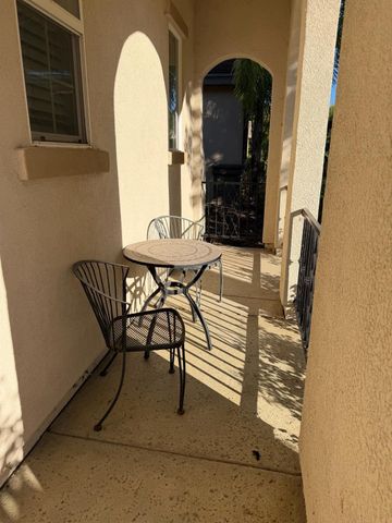 2447 Barona St, West Sacramento, CA 95691