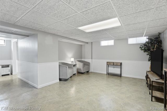 2008 Otis Avenue, Warren, MI 48091