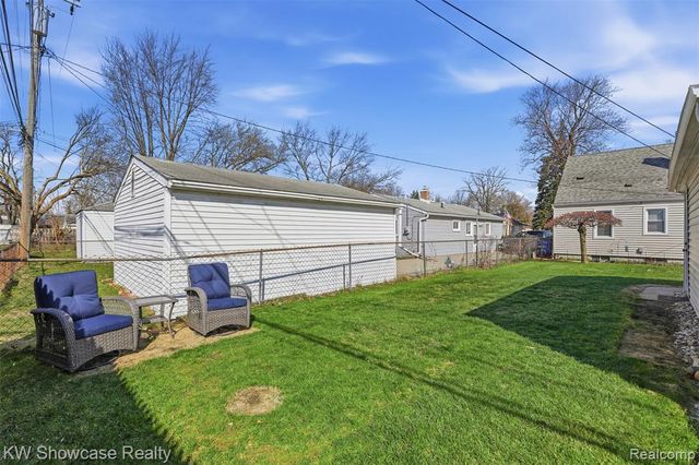 2008 Otis Avenue, Warren, MI 48091