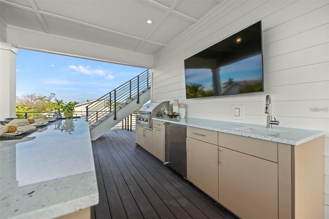 112 MAPLE AVENUE, Anna Maria, FL 34216