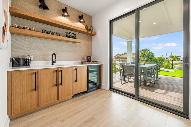 112 MAPLE AVENUE, Anna Maria, FL 34216