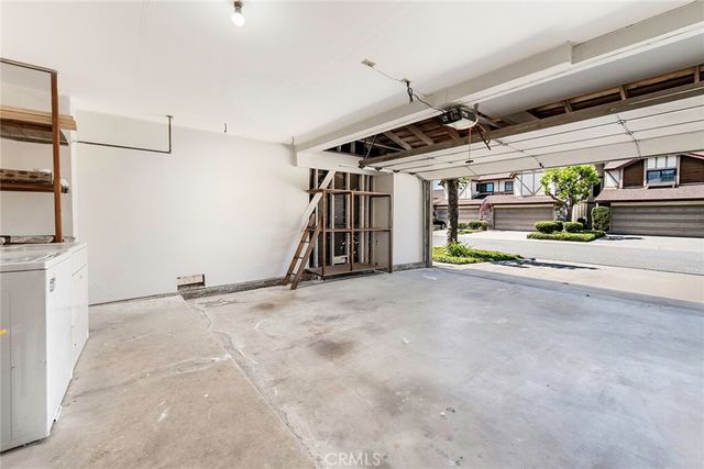 7106 Brentwood, Westminster, CA 92683