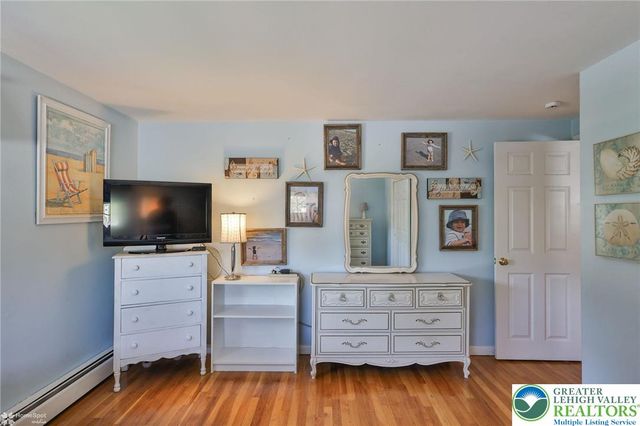 1920 Ravenwood Drive, Bethlehem City, PA 18018