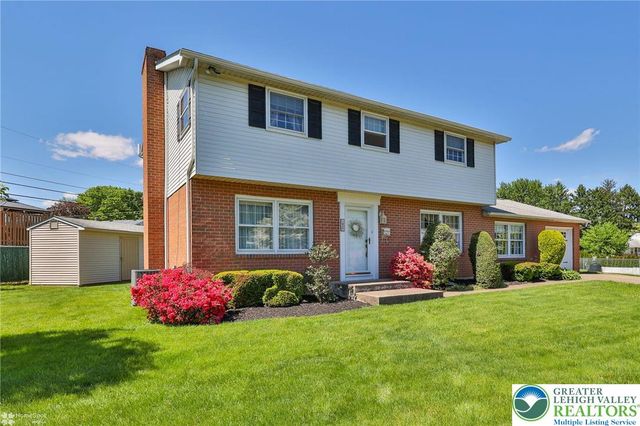 1920 Ravenwood Drive, Bethlehem City, PA 18018