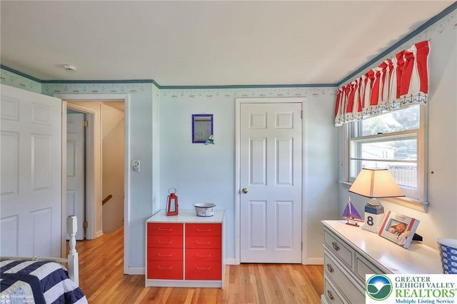 1920 Ravenwood Drive, Bethlehem City, PA 18018