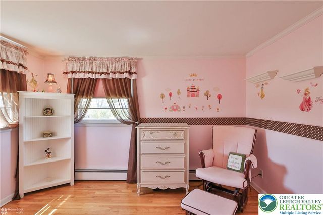 1920 Ravenwood Drive, Bethlehem City, PA 18018