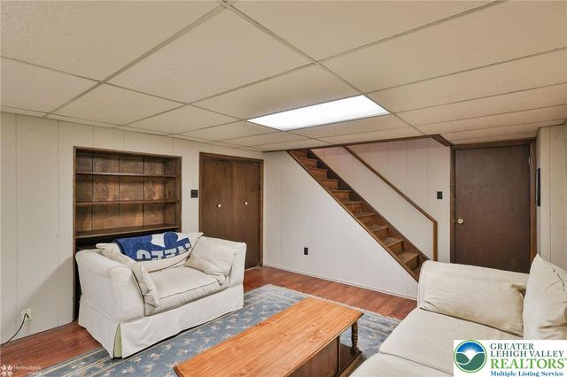 1920 Ravenwood Drive, Bethlehem City, PA 18018