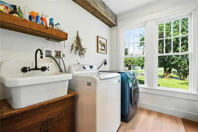 3901 Bakerstown Rd, Richland, PA 15044