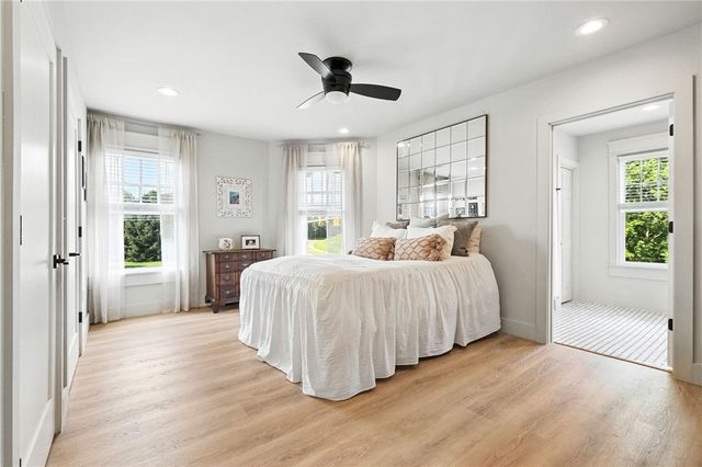 3901 Bakerstown Rd, Richland, PA 15044