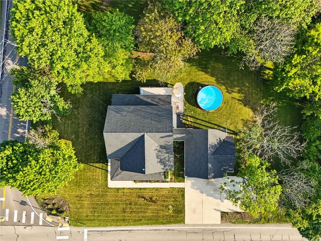 3901 Bakerstown Rd, Richland, PA 15044