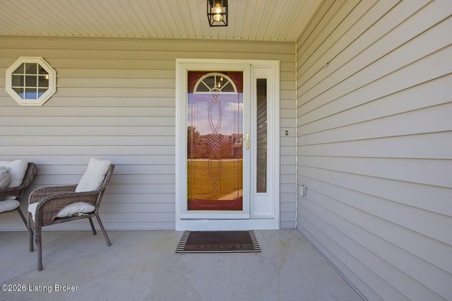 126 Dory Dr, Salvisa, KY 40372