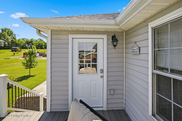 126 Dory Dr, Salvisa, KY 40372