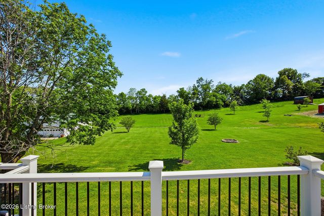 126 Dory Dr, Salvisa, KY 40372