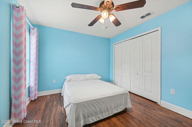 992 Coquina Street SE, Palm Bay, FL 32909