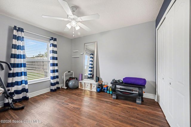 992 Coquina Street SE, Palm Bay, FL 32909