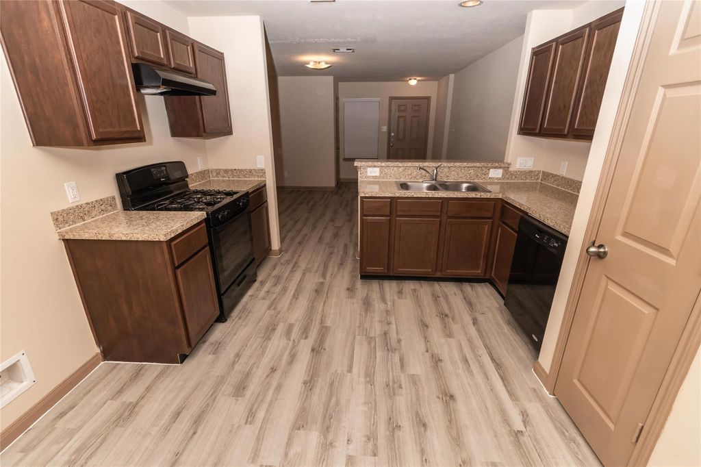 6206 El Granate Drive, Houston, TX 77048