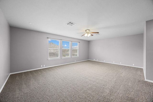 500 Kingfisher LN, Leander, TX 78641