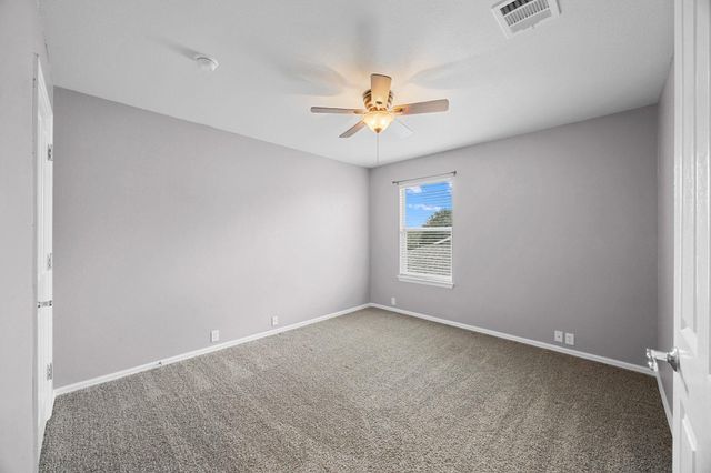 500 Kingfisher LN, Leander, TX 78641