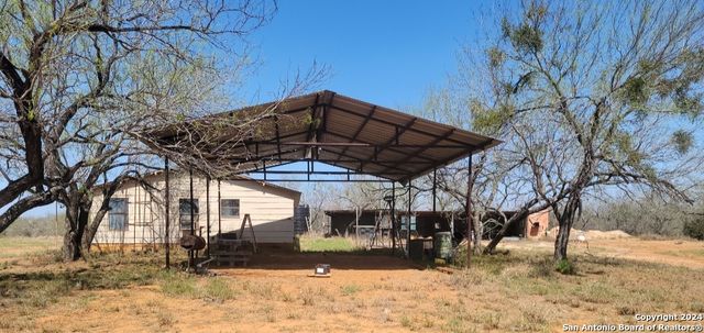 1526 Sandy Road, Big Wells, TX 78830