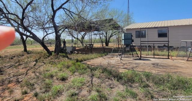 1526 Sandy Road, Big Wells, TX 78830