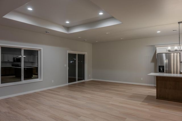 6260 85 Avenue S, Horace, ND 58047