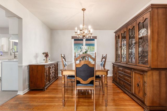 240 Old Trail Drive, Columbus, OH 43213