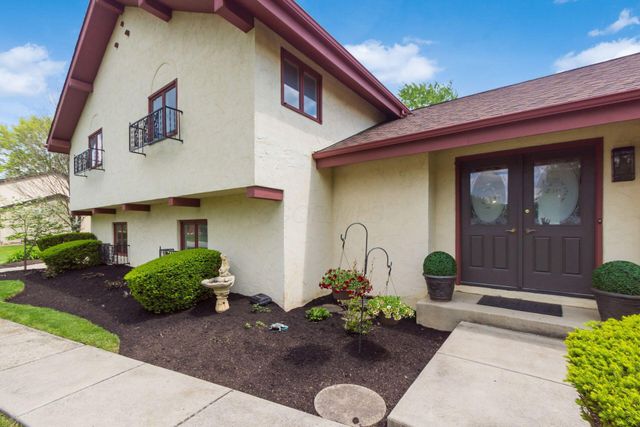 240 Old Trail Drive, Columbus, OH 43213