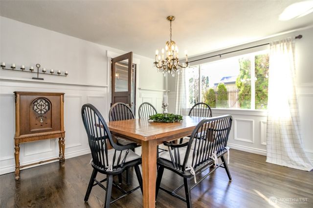1514 Rainier St, Steilacoom, WA 98388