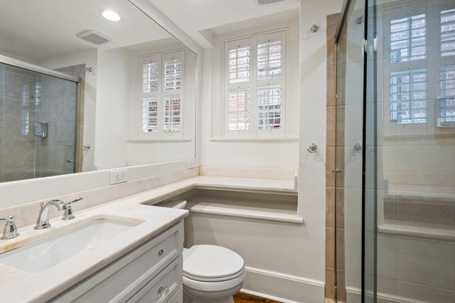 8 Elliott Street, Charleston, SC 29401