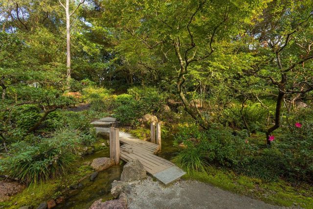 299 SW 7th Street 1040, Boca Raton, FL 33432