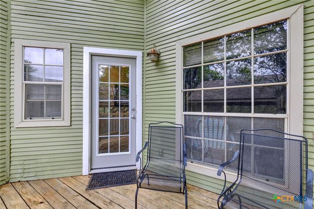 201 Ridgewood, San Marcos, TX 78666