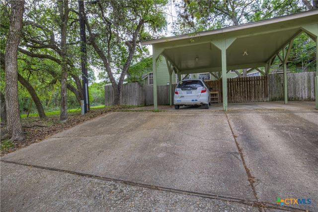 201 Ridgewood, San Marcos, TX 78666