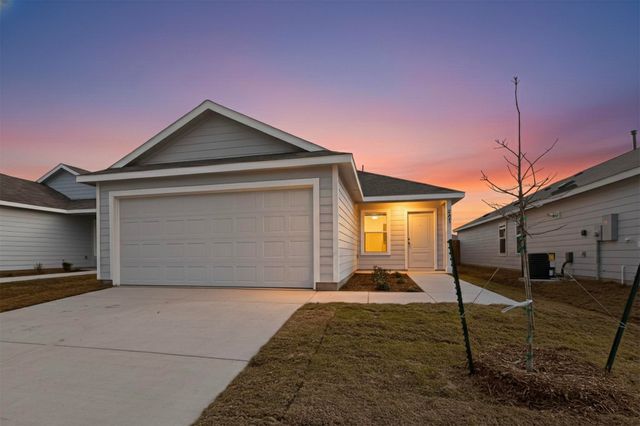 2921 hearts Trail, Crandall, TX 75114