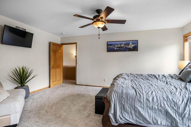 2012 Cherokee Drive, Prairie Du Sac, WI 53578