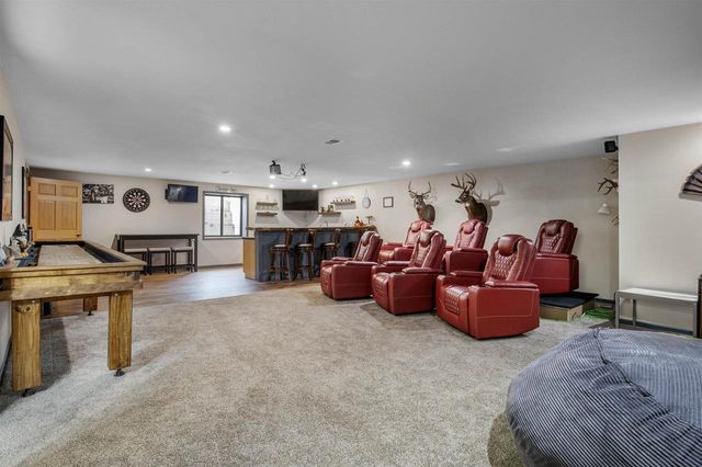 2012 Cherokee Drive, Prairie Du Sac, WI 53578