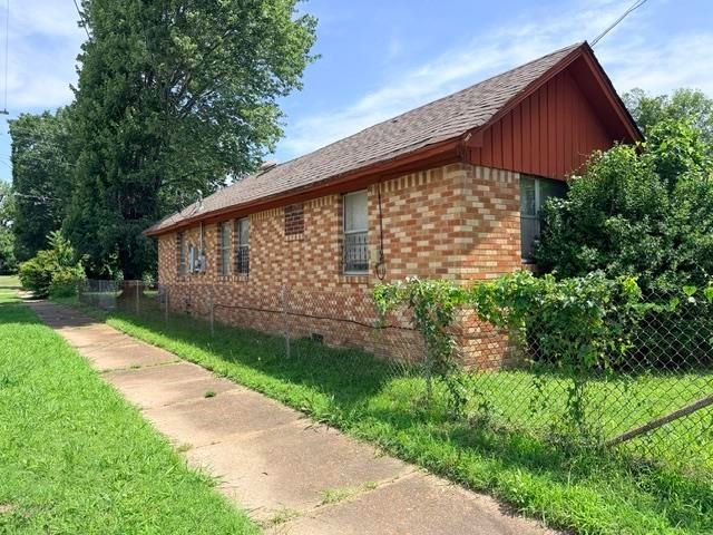 2188 SHANNON AVE, Memphis, TN 38108