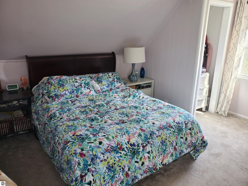 Image 19 of property listing at 714 Second Avenue, Alma, MI 48801