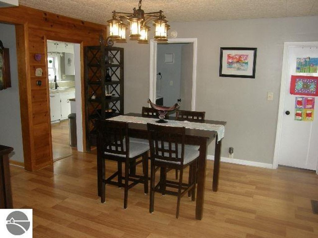 Image 9 of property listing at 714 Second Avenue, Alma, MI 48801