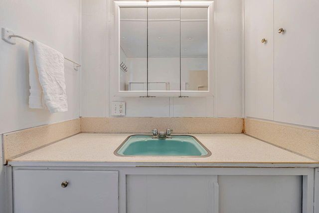 14556 Glenview Drive, Delray Beach, FL 33445
