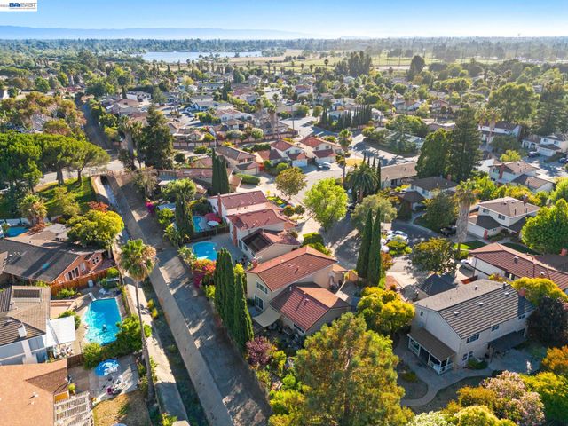 40374 San Sebastian Pl, Fremont, CA 94539