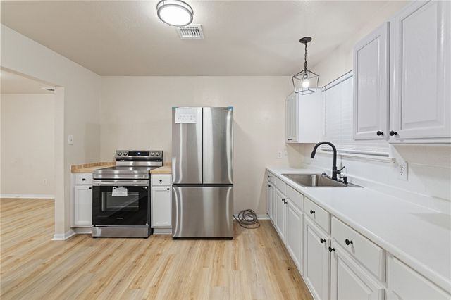 5921 Riley Dr, Corpus Christi, TX 78412