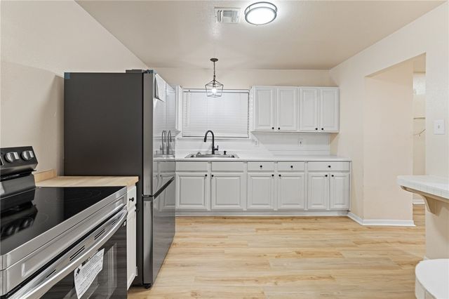 5921 Riley Dr, Corpus Christi, TX 78412