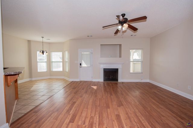 218 Misty Valley Lane, Bonaire, GA 31005