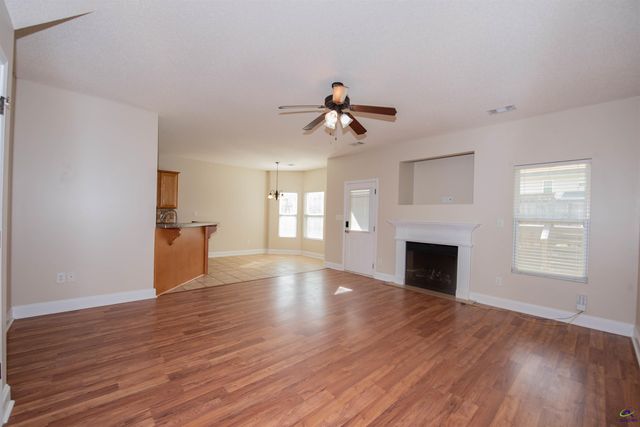 218 Misty Valley Lane, Bonaire, GA 31005