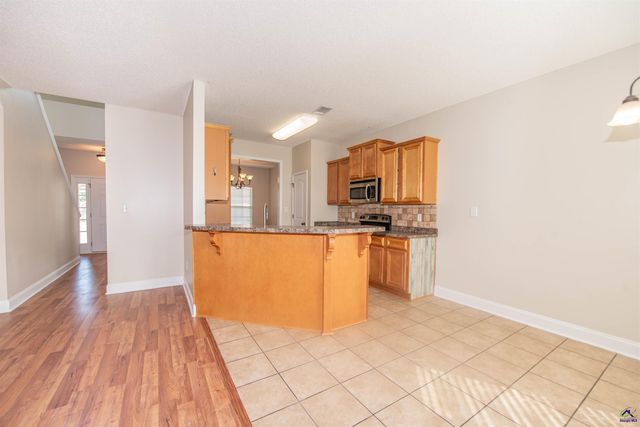 218 Misty Valley Lane, Bonaire, GA 31005