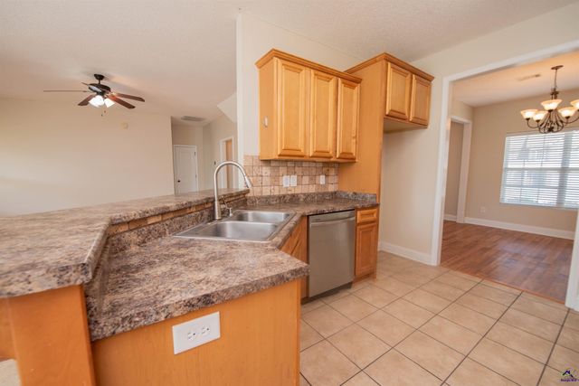 218 Misty Valley Lane, Bonaire, GA 31005