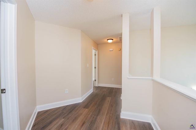 218 Misty Valley Lane, Bonaire, GA 31005