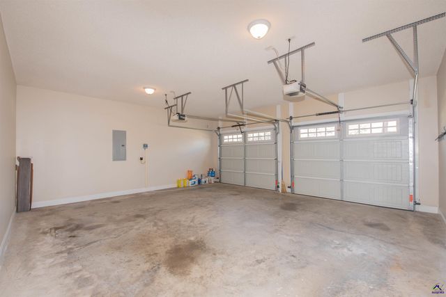 218 Misty Valley Lane, Bonaire, GA 31005