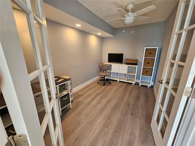 6020 SHORE BOULEVARD S 107, Gulfport, FL 33707